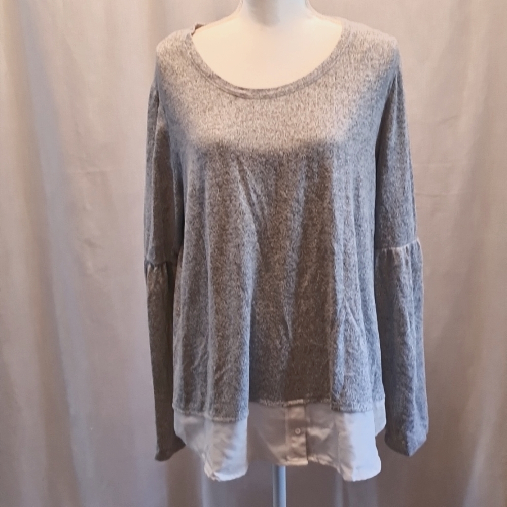 SIMPLY VERA VERAWANG sz XL top in grey, white, black, VGUC, soft, long-sleeved